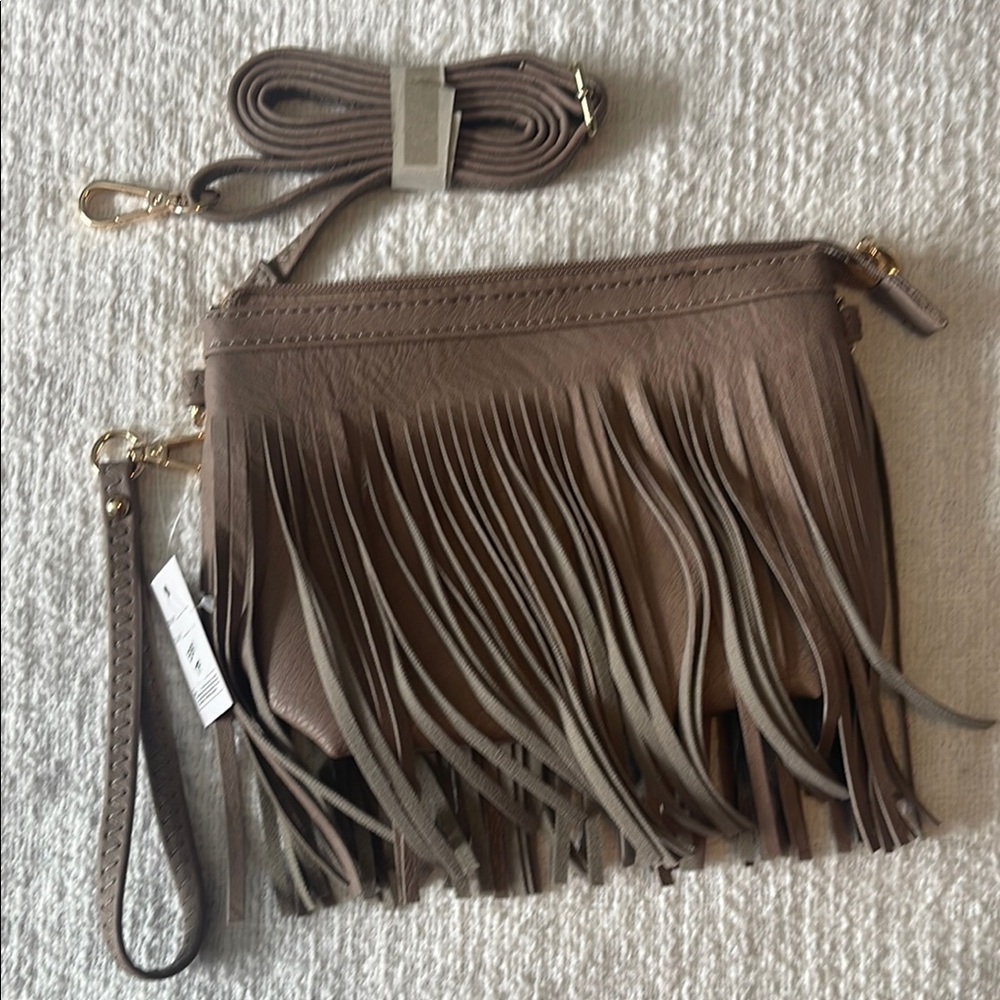Chic Fringe Brown Wristlet